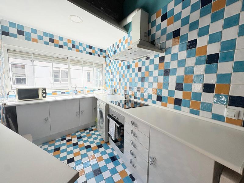 Foto 1babe134-3d75-414b-b3ff-433f6e8d6d7a. Pis amb calefacció a Russafa Valencia