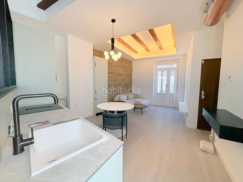 Piso junto al mercado de ruzafa en Russafa Valencia - Imagen 4