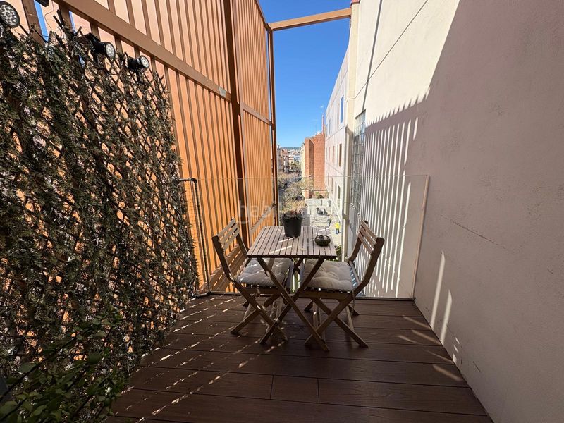 Foto 04e5c6c1-e334-4c52-acb1-74c9f149f3ec. Dúplex amb calefacció a Centre Sabadell