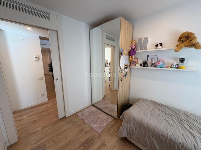 Foto 418ea6c0-8fe5-4316-b204-399ac0648de1. Dúplex amb calefacció a Centre Sabadell