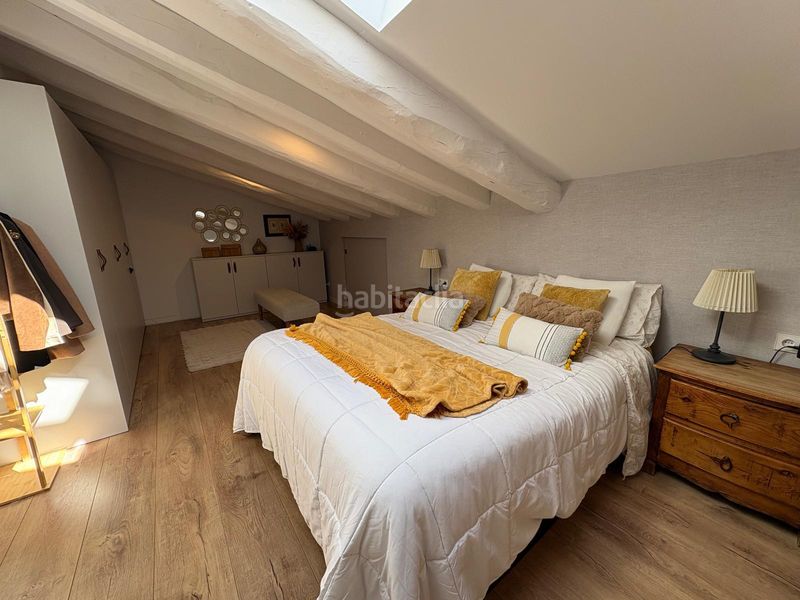 Foto 4232f458-b9b9-499d-ad8f-7ad24fb26b41. Dúplex amb calefacció a Centre Sabadell