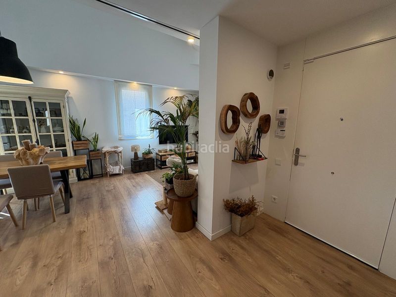 Foto 8c00dd38-3f09-4bbc-878d-e8bcb5d8d4b5. Dúplex amb calefacció a Centre Sabadell