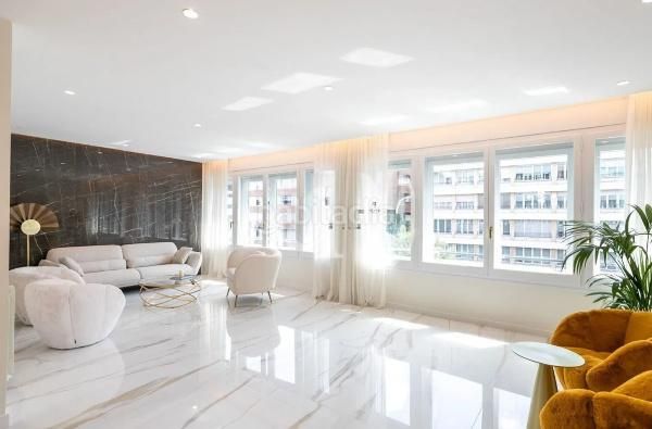 Foto 0581a3b8-41c3-41ce-884c-753f655d5d96. Pis amb calefacció aparcament piscina a Sant Gervasi - Galvany Barcelona