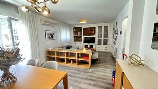 Doppelhaus in Prado de Santo Domingo. Chalet en zona de las retamas para entrar a vivir