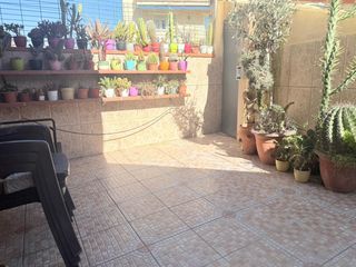 Chalet in Ca n'Aurell. Junto ronda ponent