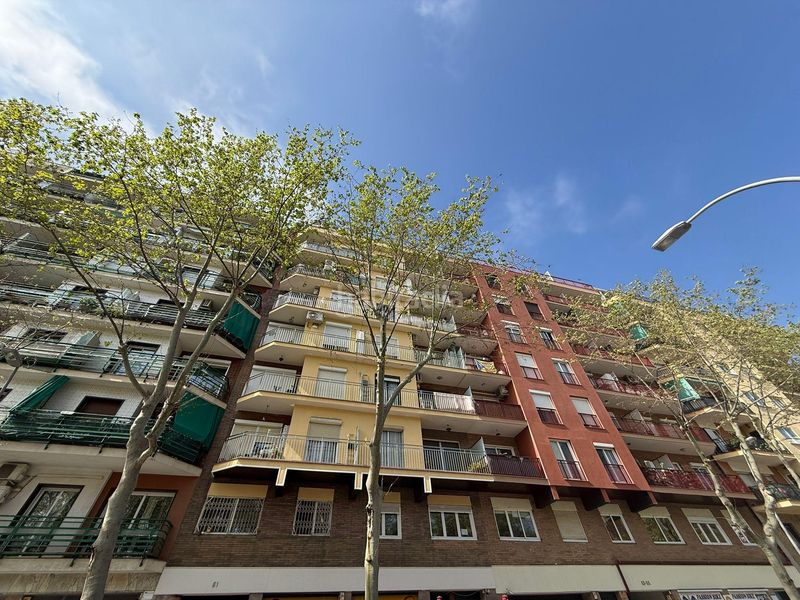 Foto b29289b5-eeed-4c8d-b3aa-8f36b64ff78f. Pis amb calefacció a Poblenou Barcelona