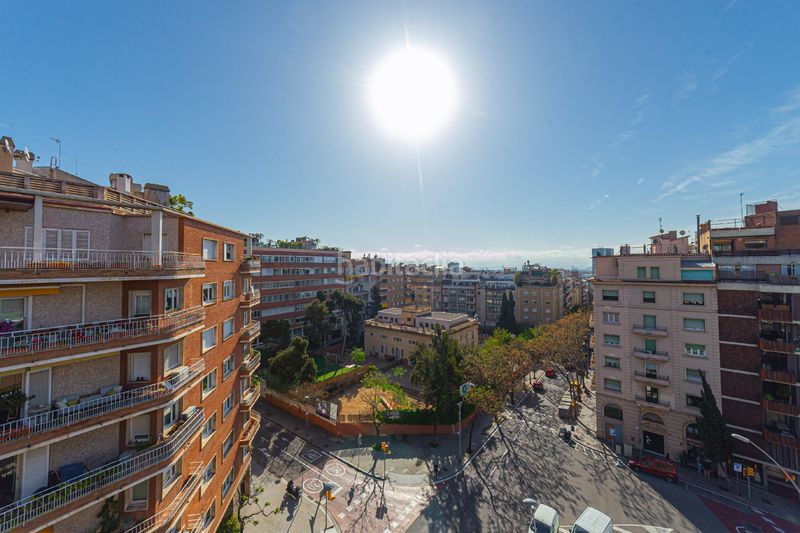 Foto fe3f6deb-63a6-4175-a51f-f87f2c2ed42c. Àtic amb calefacció a Sant Gervasi - Galvany Barcelona