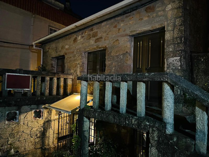 Foto bbd565b7-de28-4d03-bb0d-c557b24af527. Casa pareada próximo a la farmacia de la zona en Sobrán Vilagarcía de Arousa