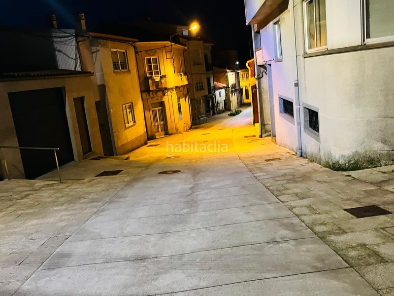 Foto d020ba50-148b-43fb-902b-c3c3b8084194. Casa pareada próximo a la farmacia de la zona en Sobrán Vilagarcía de Arousa