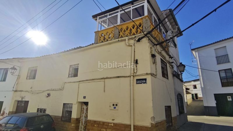Foto 9963d27c-ec82-45a3-857e-15e7088b5d97. Chalet mit parking in Malpartida de Plasencia