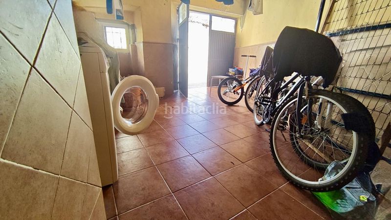 Foto f09a5e2b-3d2c-424c-97cb-fb09380d1098. Chalet mit parking in Malpartida de Plasencia