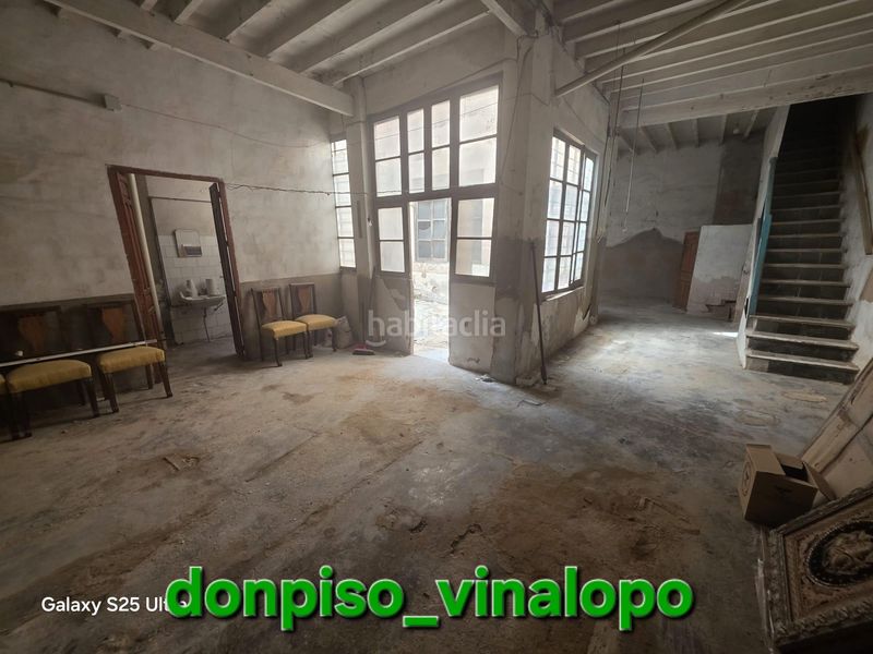 Foto 3bf4dc9e-3107-48b9-9bf7-54e458bc57eb. Casa aparellada a Plaza Castelar - Mercado Central Elda