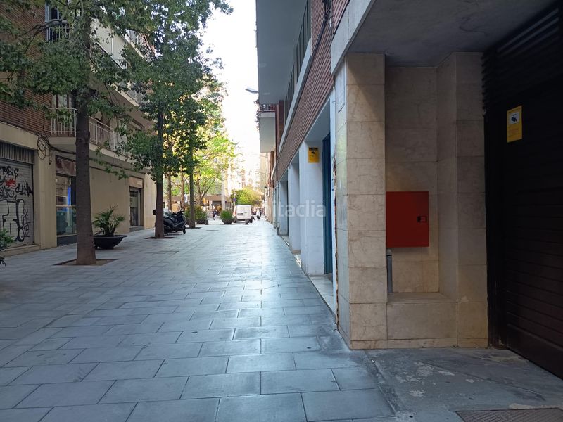 Foto 78a75bef-b210-4355-8214-c71f2ab7e64f. Pis amb calefacció aparcament a Barri de les Corts Barcelona