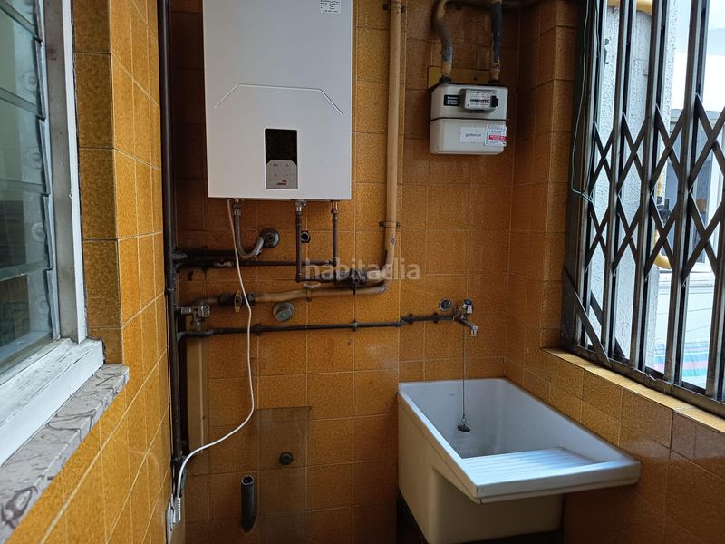 Foto aef659bc-5372-4910-8221-feee2c9c7dd6. Pis amb calefacció aparcament a Barri de les Corts Barcelona