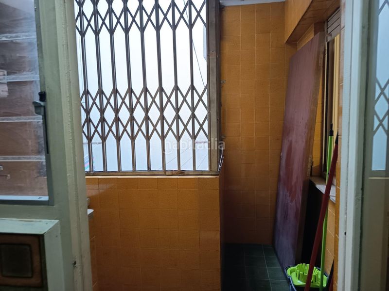 Foto d23fdd1a-4c69-4dfd-8c5b-d908201a07c1. Pis amb calefacció aparcament a Barri de les Corts Barcelona