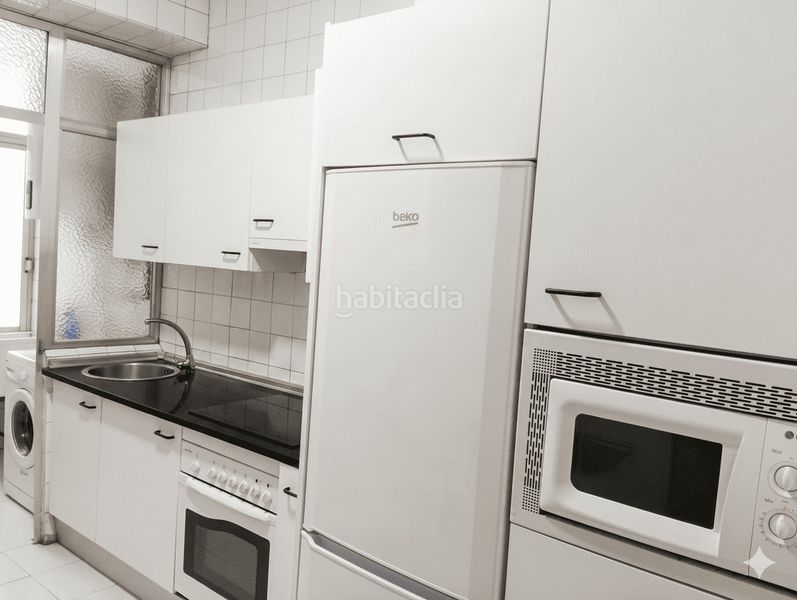 Foto b6b80fc4-9c32-4afb-931a-7928f66f3d3d. Pis a Centro Cáceres