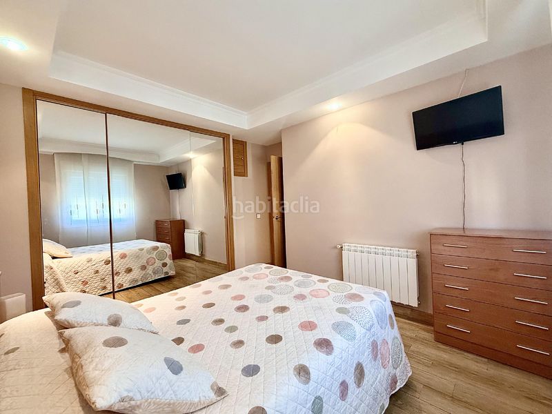 Foto 3d820592-5dfd-423b-a875-a7a428035131. Dúplex amb calefacció aparcament a Zona Norte - Hospital - Urbanizaciones Plasencia