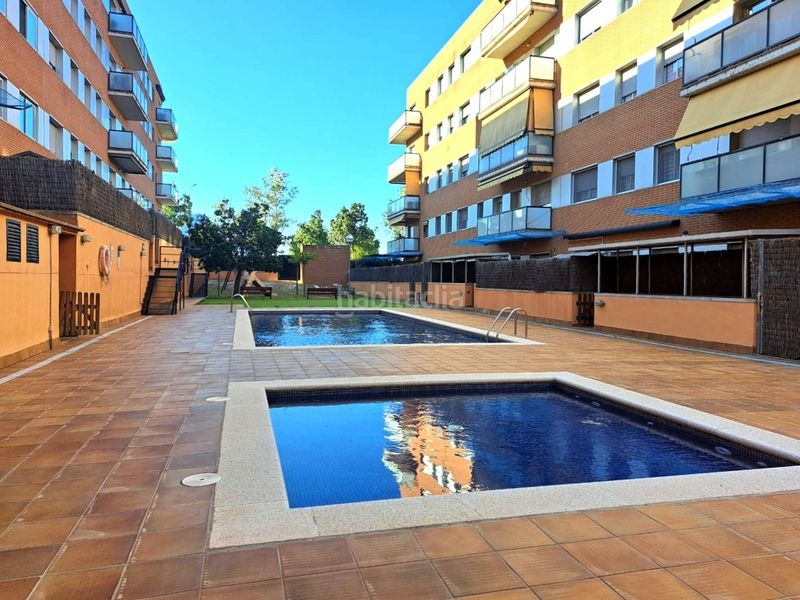 Foto 0da48d30-e639-42da-b5ea-cddf8a468dd7. Pis amb calefacció aparcament piscina a Abrera