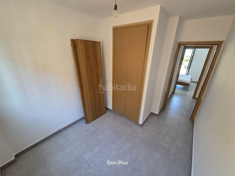 Foto 60e779cf-b073-4076-9d00-68249fdf3991. Casa aparellada amb calefacció aparcament a Poblets (els)
