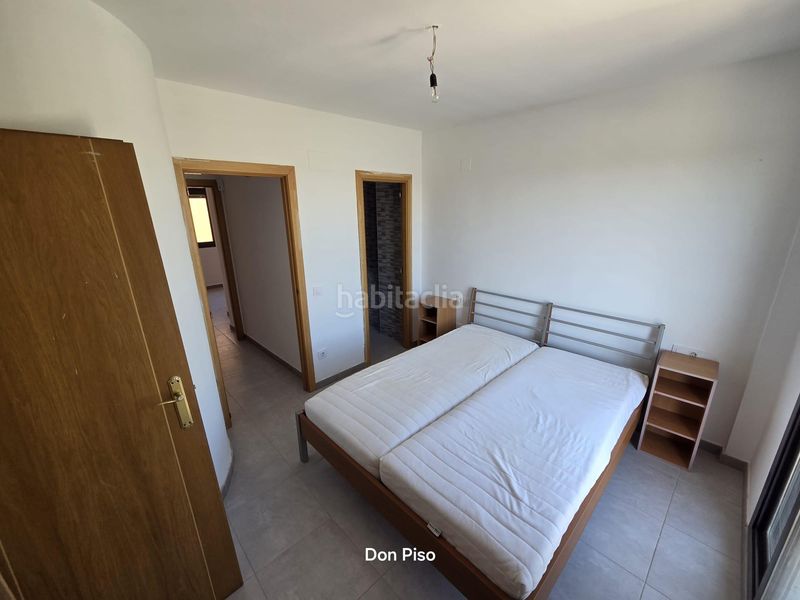 Foto e3b2a89e-9481-4613-9272-181b9d6f52e9. Casa aparellada amb calefacció aparcament a Poblets (els)