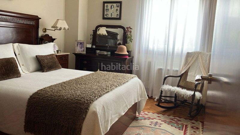 Foto 080b3ce0-229a-4779-a302-cb8db2a8b793. Apartament amb aparcament a Coia Vigo