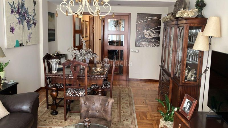 Foto 3a630652-4981-472e-b82b-044643e500b7. Apartament amb aparcament a Coia Vigo