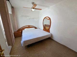 Apartament a Saladar. Cerca del club náutico.