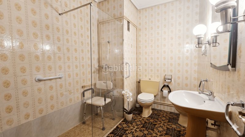 Foto 11bab8f5-632f-4423-aceb-8a17cc1f9420. Pis a Centro Cáceres