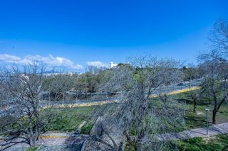 Xalet a Serra d'en Camaró. Junto al  parc catalunya