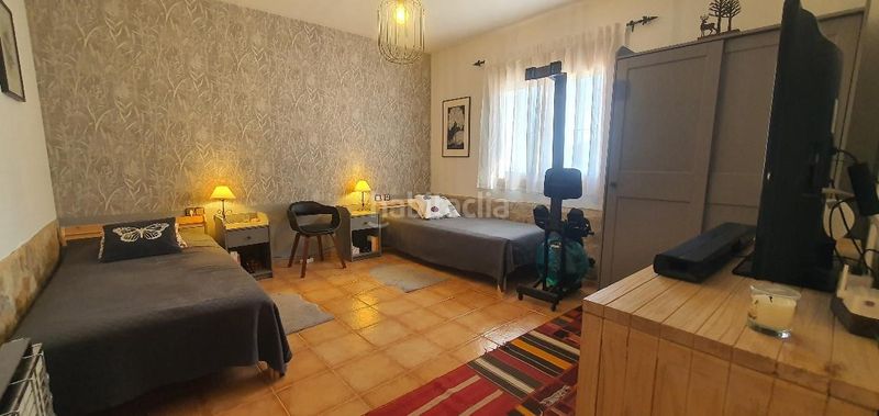 Foto c70300f7-9ba6-48fd-acdf-8f55547fee4c. Casa aparellada amb calefacció aparcament piscina a Hellín
