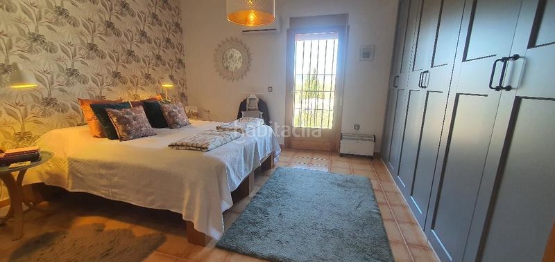 Foto d3f2fd0a-470a-429b-8dd8-0b231da8ca34. Casa aparellada amb calefacció aparcament piscina a Hellín