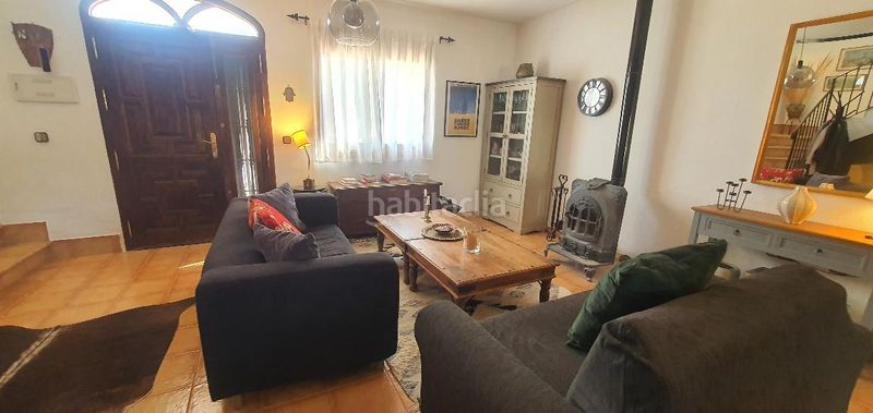Foto d6a3d695-bf14-47ff-90c3-ddda5848e21a. Casa aparellada amb calefacció aparcament piscina a Hellín
