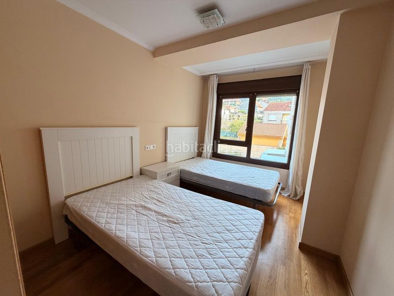 Foto 631c45f4-dfb9-46c8-8d8d-f3441e8193eb. Lloguer apartament amb aparcament a Sanxenxo pueblo Sanxenxo