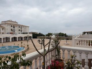 Apartament a Parque de la Paloma. Centro del arroyo de la miel, comercios, parques