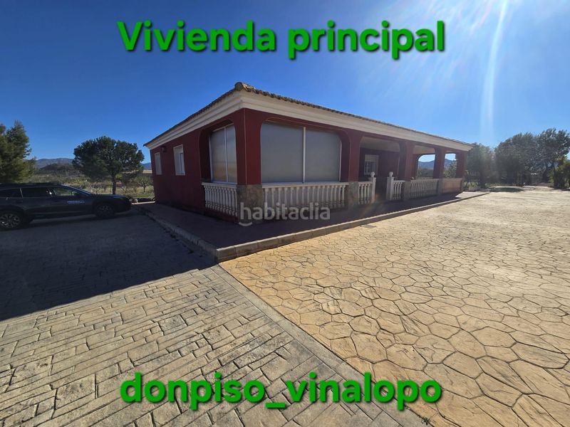 Foto ea0c7339-056e-48d2-8b19-48c7856449fa. Masia amb calefacció aparcament piscina a Elda