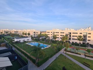Apartamento en Caballero Bonald-S. José Obrero-Guadalcacín. Muy cerca del campo de futbol de san jose obrero