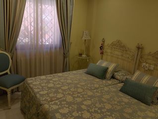 Casa aparellada a Motril  ciudad. Calle rector j dios lopez gonzalez,52