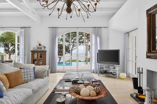 Chalet à Tueda. Próximo al mar y del centro de sant feliu de guixols