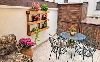 Flat in Centre-Cordelles. Al lado de can xarau