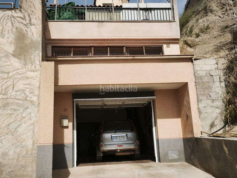 Foto 30872ea5-1ec9-4e3f-9a38-df95c7c2e806. Casa aparellada a Mula