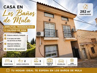 Doppelhaus in Mula. Barrio de la misericordia al pasar la iglesia