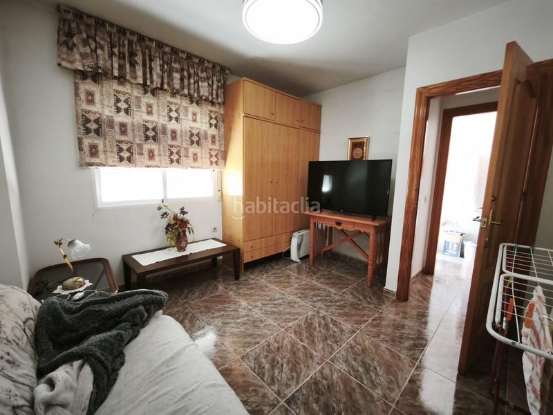 Foto 65a57645-b023-43de-aea6-8d73949bf1af. Casa aparellada a Mula