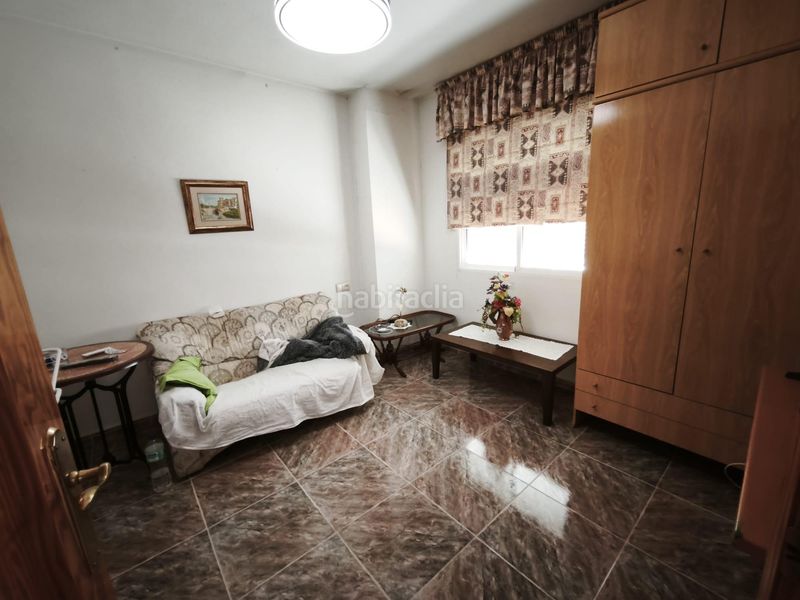 Foto c6bff66b-b52c-4ec6-817b-5378483cd1a5. Casa aparellada a Mula