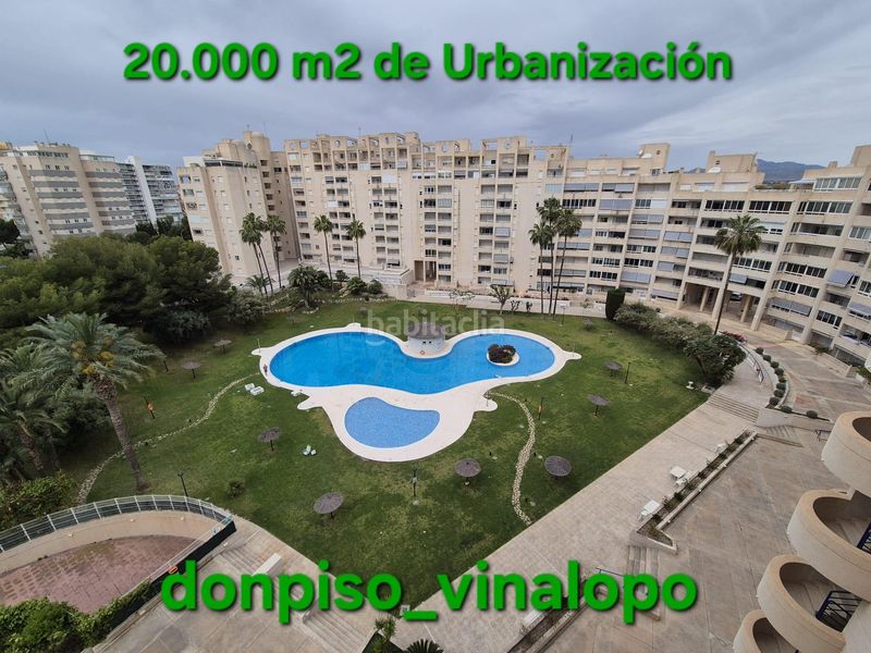 Foto 4ecb30be-a7d6-42f1-8708-8ee97b6bf53e. Dúplex amb calefacció aparcament a Playa Muchavista Campello (el)