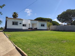 Masia a Los Franceses - La Vega. Pinar de los franceses, c.c puerta de chiclana.
