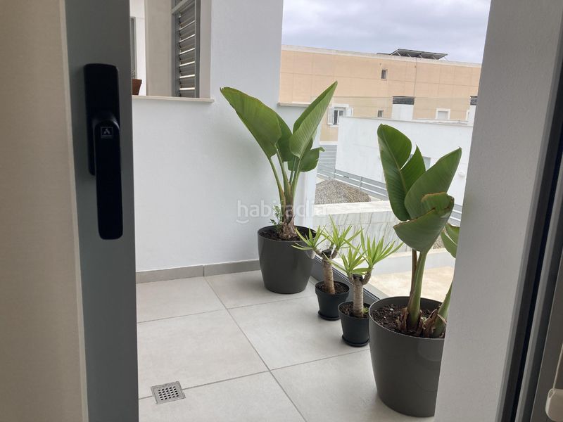 Foto f373f8a3-690f-4321-b8cc-04fd82e716c3. Apartament amb aparcament a Ses Figueretes - Platja d'en Bossa - Cas Serres Ibiza