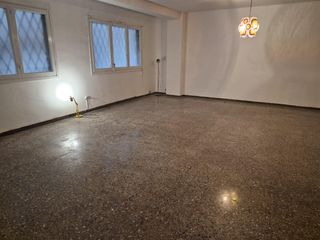 Local Comercial en Sant Antoni. Floridablanca  viladomat