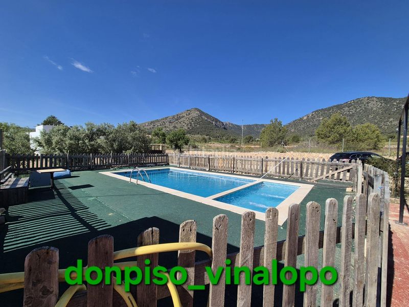 Foto 16fd745d-bf22-4f18-8a63-274c6638b503. Masia amb calefacció piscina a Monòver