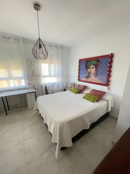 Foto 9aed725c-b772-4ede-846d-b185161811f4. Apartament amb calefacció aparcament a Centro Cáceres