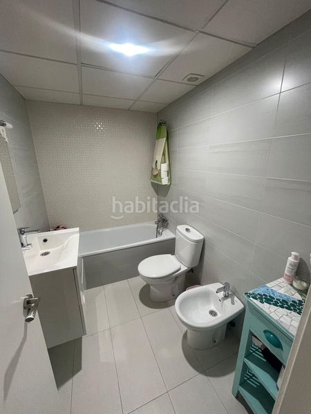 Foto c9809692-953b-43f5-b17f-c72e6a4d3527. Apartament amb calefacció aparcament a Centro Cáceres